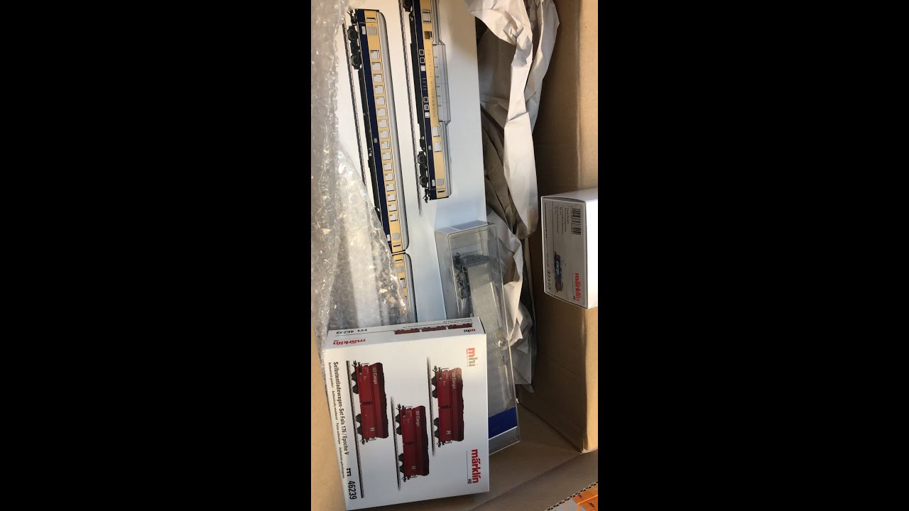 Märklin 43881 Rheinpfeil Set 1 Unboxing und gezwungenermaßen ein erforderliches Inboxing.