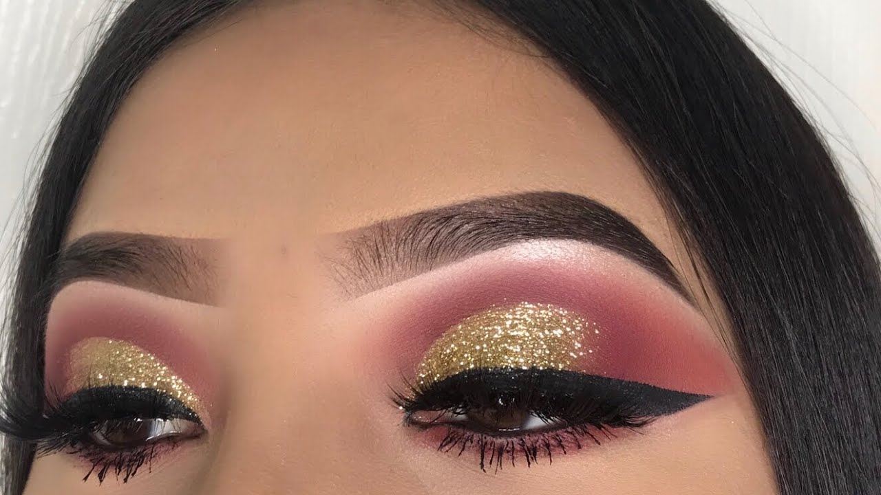 Gold Glitter Holiday Makeup | Jocy Reyes