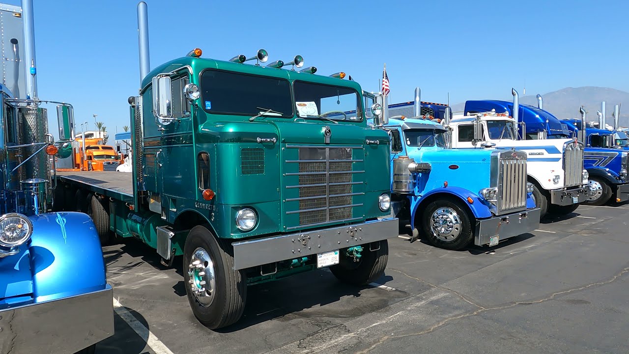 1953 Bullnose Kenworth With Silent Drive 