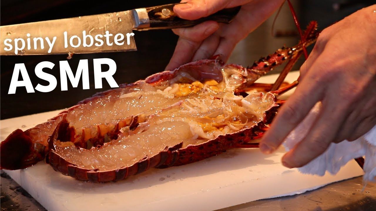 【Living spiny lobster】生きてる伊勢海老を捌いて鉄板で焼くだけの動画