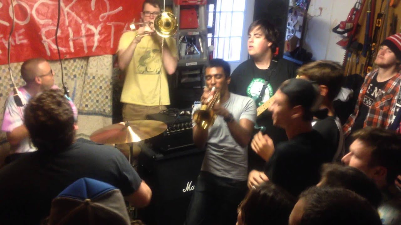 JUST FRIENDS - NOTHING BUT LOVE / MOVE 2 MIAMI - LIVE IN DUBLIN CALIFORNIA 7/8/2015