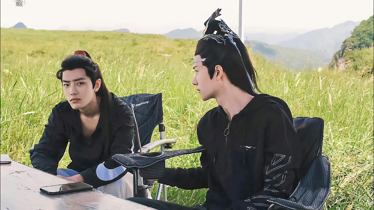 Wang Yibo Don't Listen Others Whine But He Whine Himself to Xiao Zhan/Follow Him Like Lost Puppy 🤣