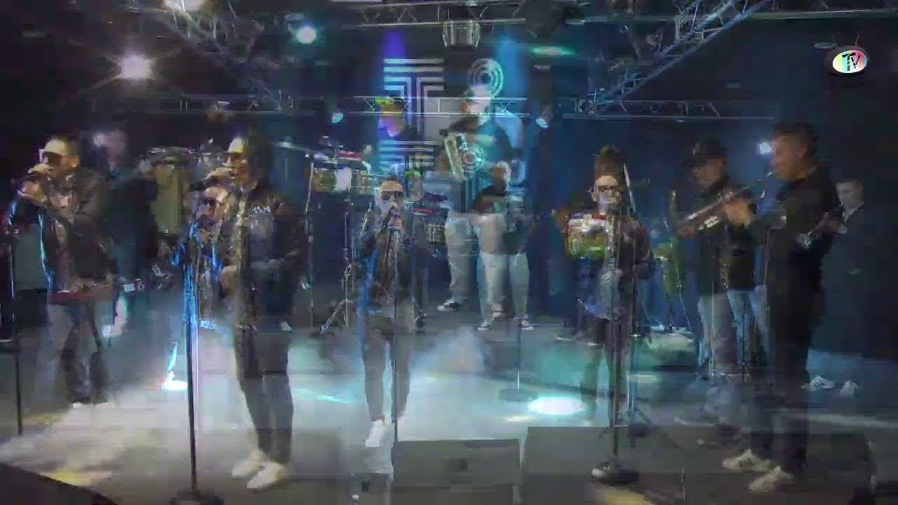 Black Mambo y La Rolex Band en Vivo (Titanio TV)