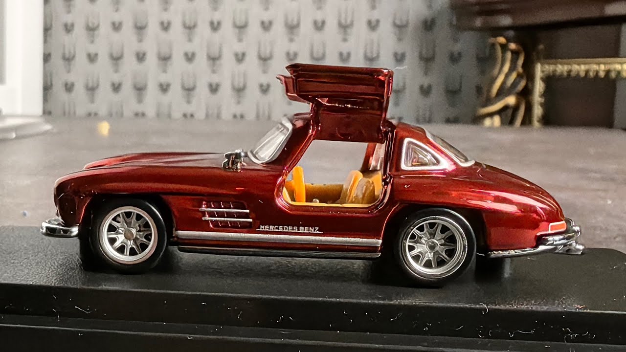 ВАНОМАС ПОКАЗАЛ МОДЕЛЬКУ HOT WHEELS MERCEDES 300SL