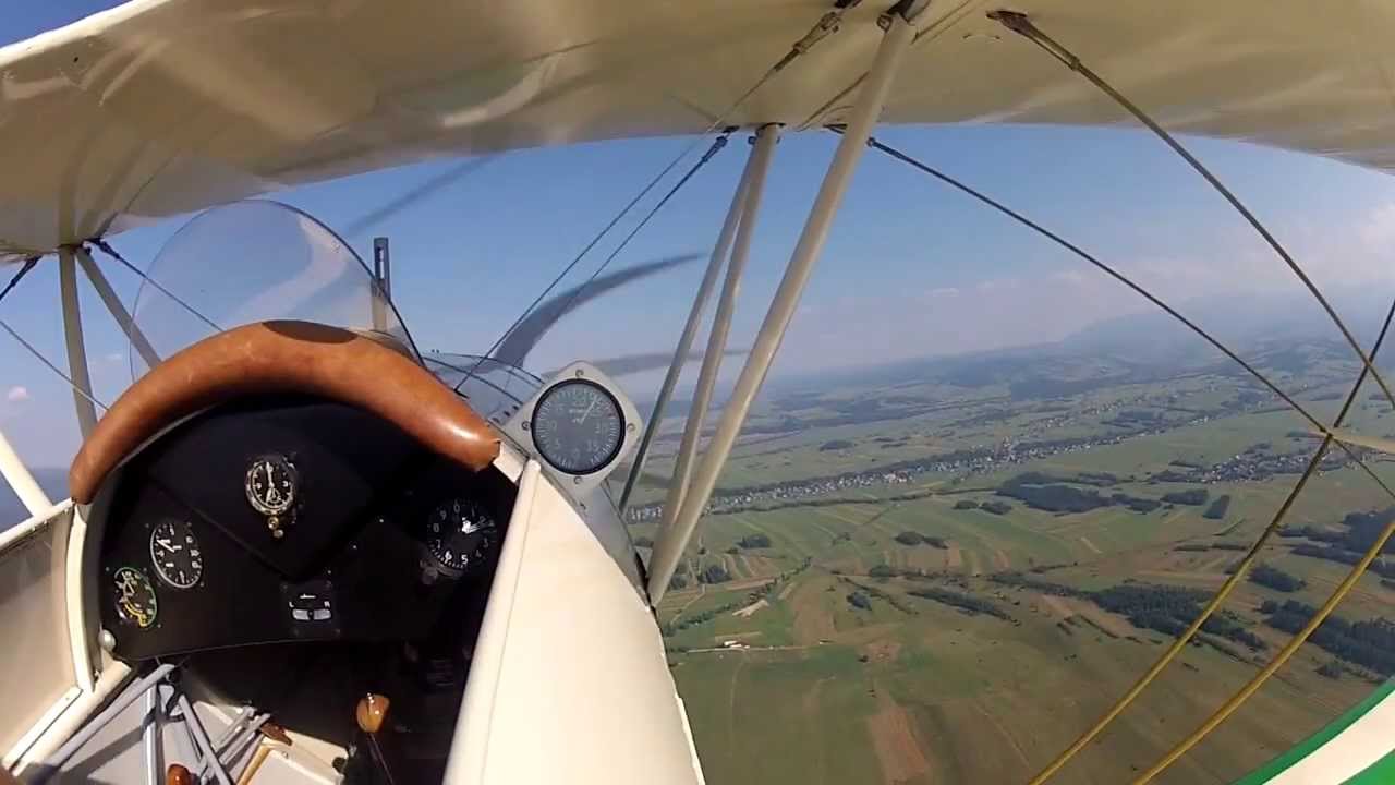 5 Nowotarski Piknik Lotniczy - Bucker Jungmann aerobatics