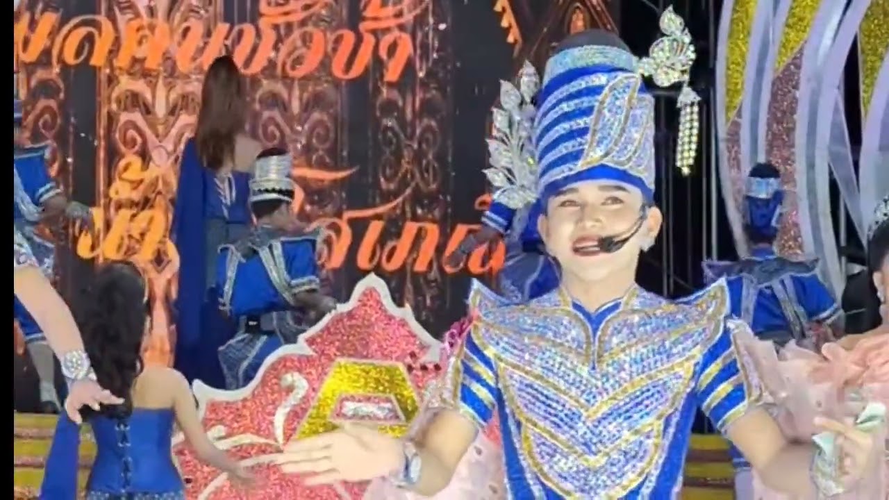 คือมานแท้พระเอกฟิล์ม นราธิป หมอลำอลังการโชว์