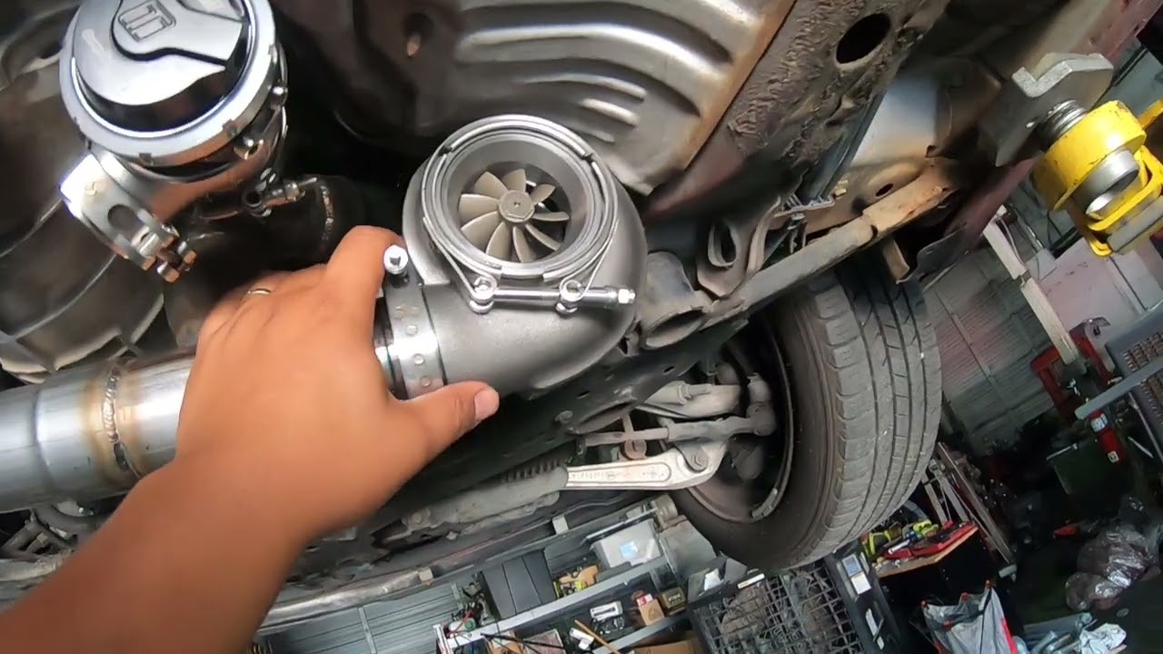 Infiniti G35 Custom Midmount Turbo Kit