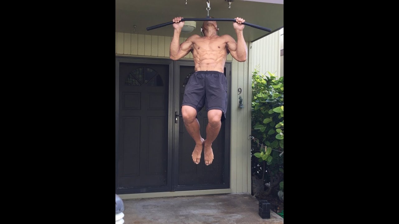 Day 196 FitPro Hawaii Vlog - Chest Pull Ups Practice - November 26, 2020 4:28 pm