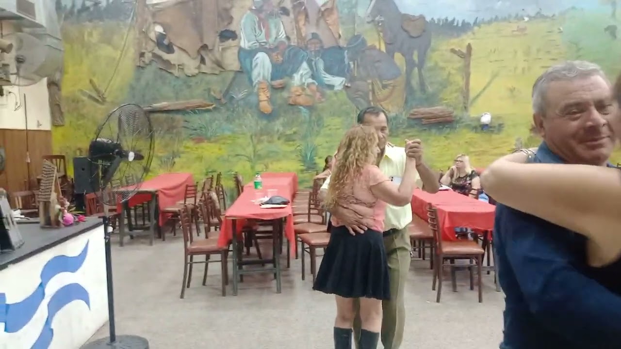 LOS HEREDEROS ROMANTICOS 🌹