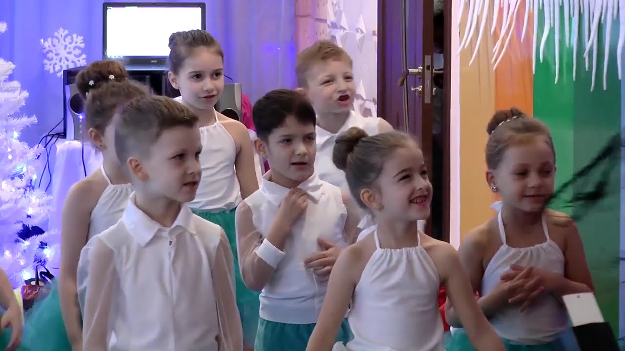 Matineu Anul Nou 2017, Grădinița nr. 59 &rdquo;Miorița&rdquo;, Grupa pregătitoare, mun. Chișinău, RM.