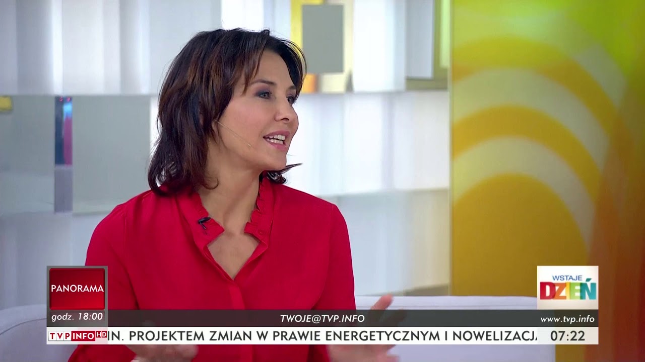 Jacek Bartosiak był gościem Poranka TVP Info