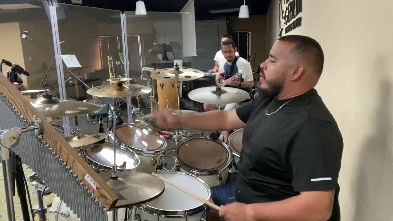 Glorifícate (miel San Marcos) Drum cover