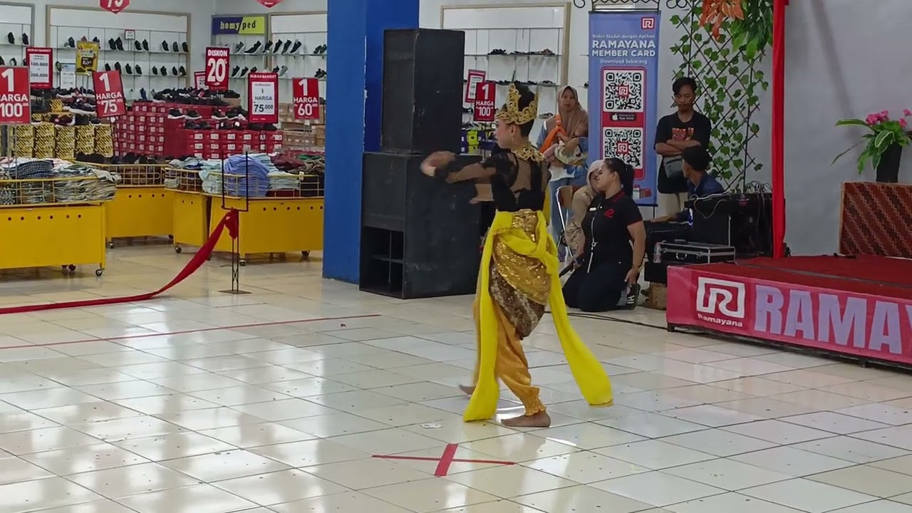 Lomba jaipongan STS Sadang