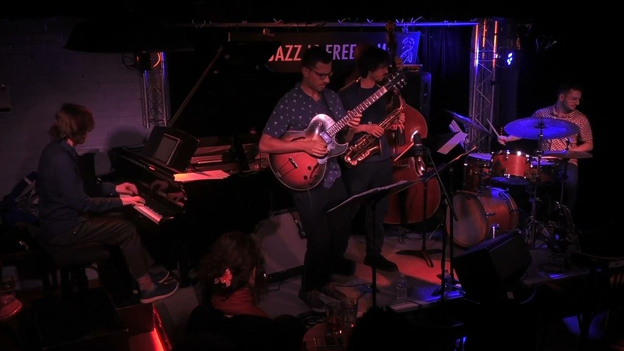 Ancient Thread - Live in Paris
