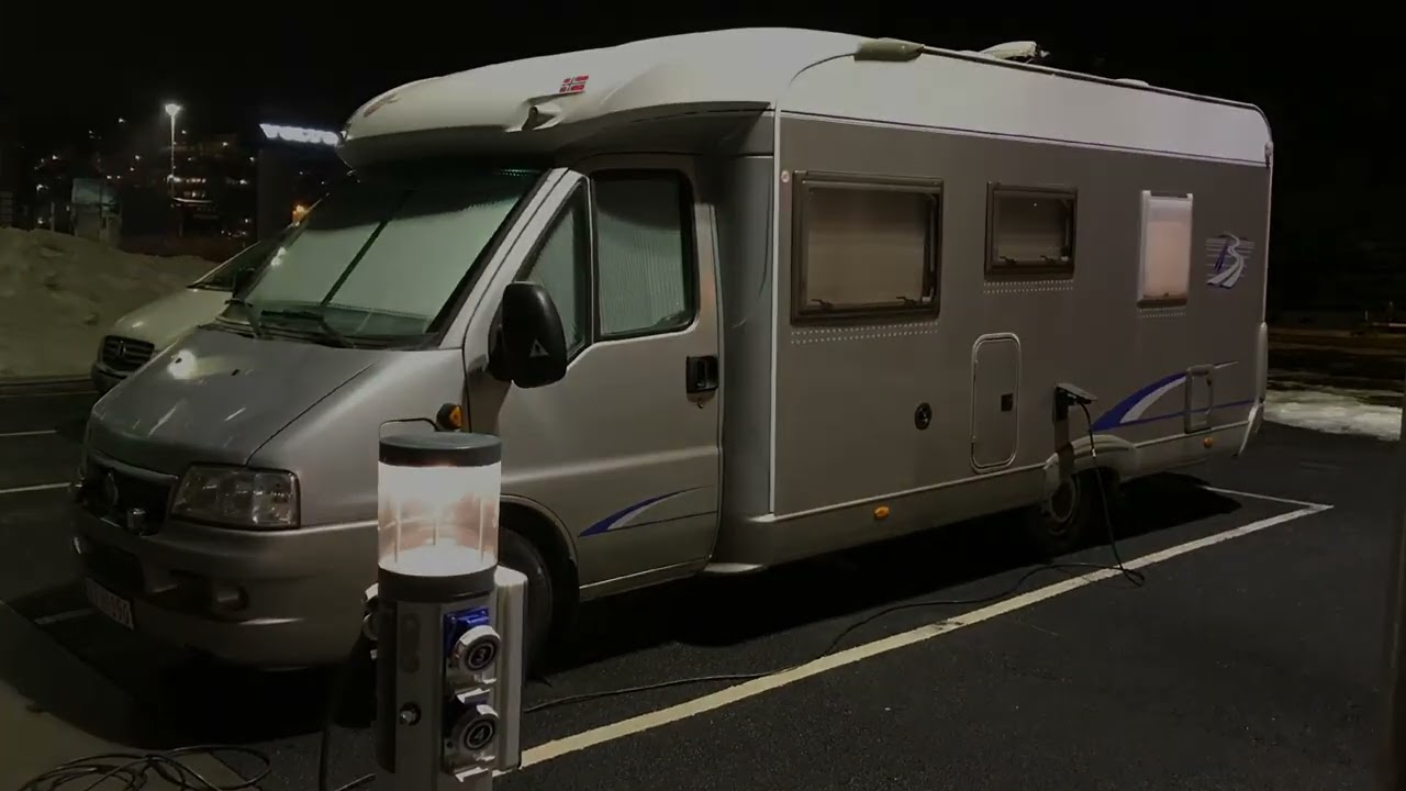 Campingmix med bobil og campingvognturer i Norge og Sverige