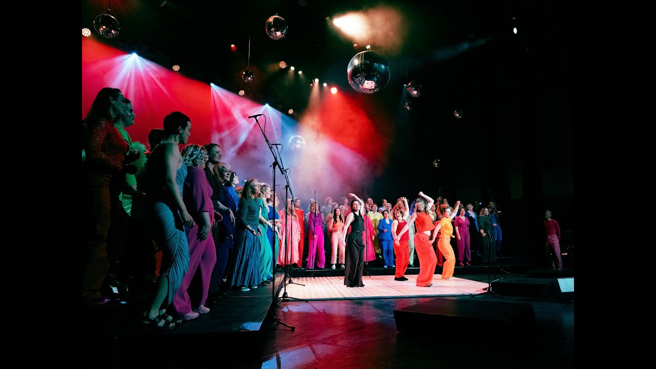The Space Choir – Back on 74 (live in Theater Zuidplein)