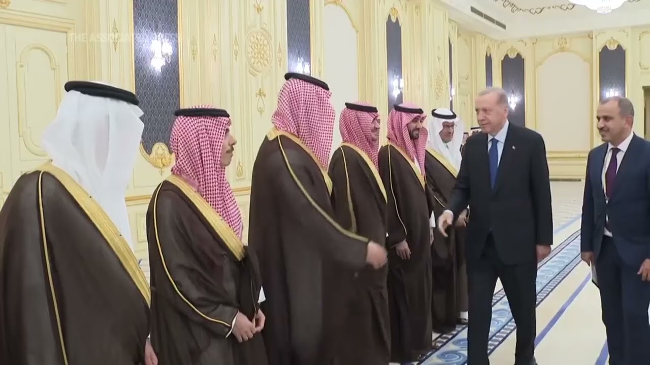 Turkey's Tayyip Erdogan starts Persian Gulf tour