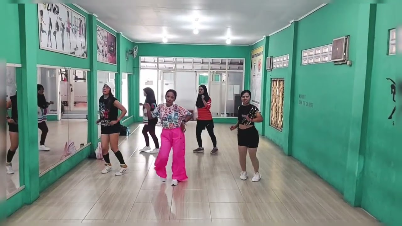 Seperti Mati Lampu // MEXICAN FLAMENCO//senam kreasi// Inspirasi Chore Zin Novimega||