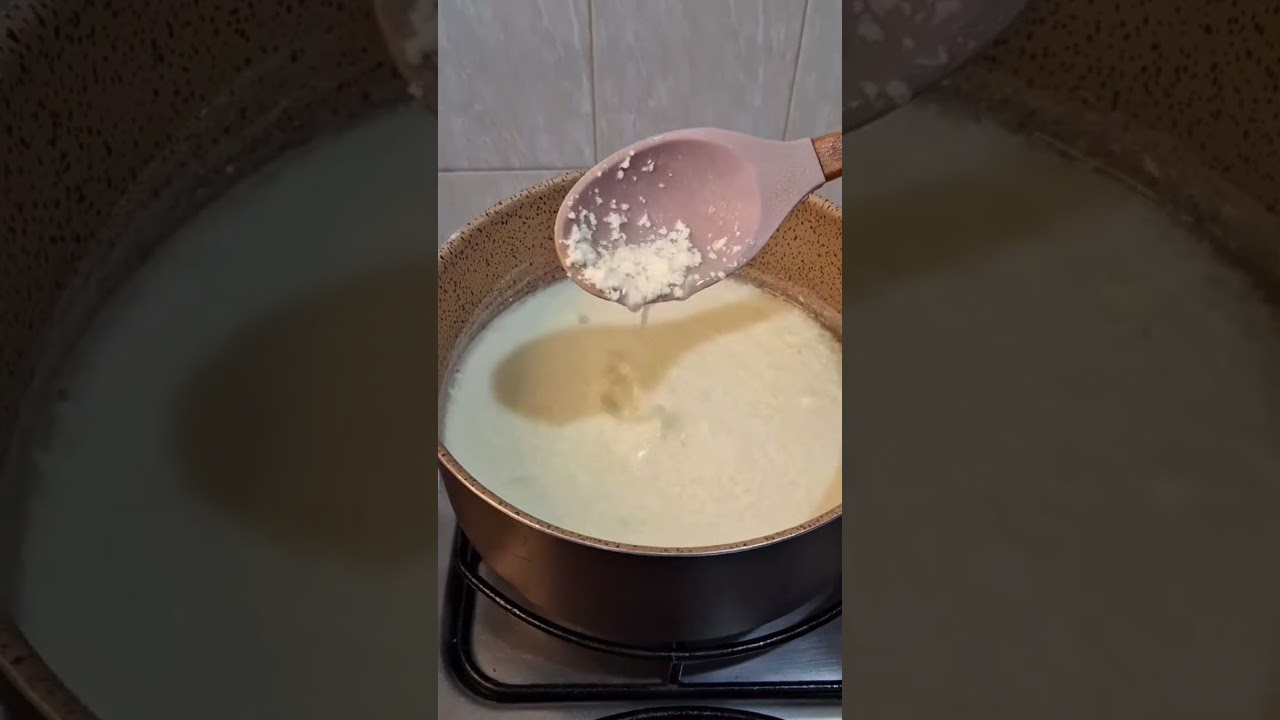 Ambrósia de leite com paçoca 