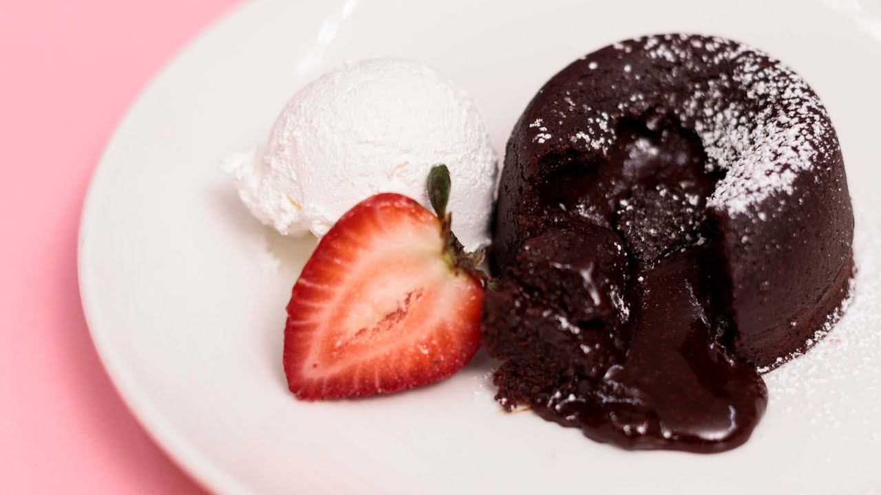 BOOM! CHOCOLATE LAVA CAKE 🤤🌋| DANI FLOWERS