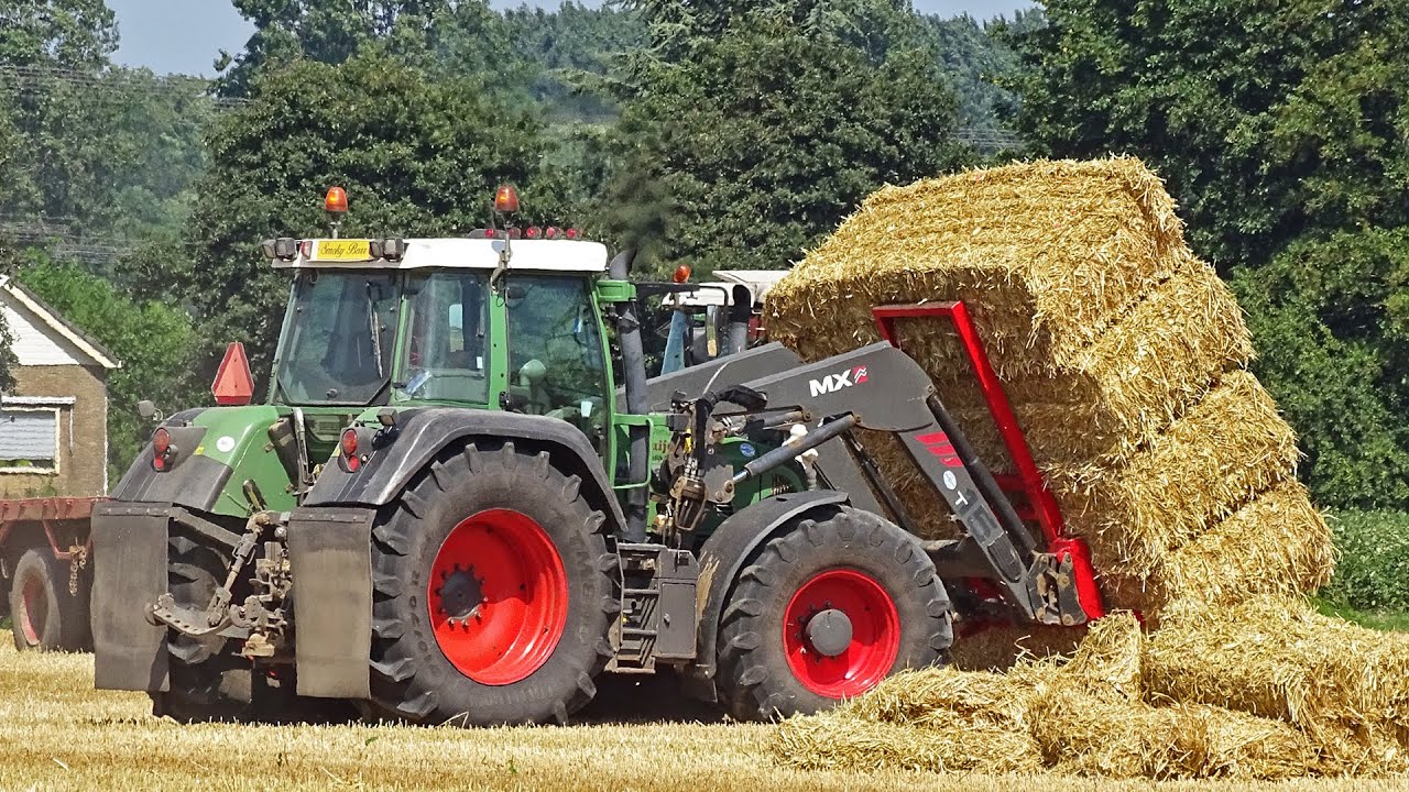 Pressing Straw Bales | Fendt 924 + Krone BiG Pack 1270 | Buijert | 2019