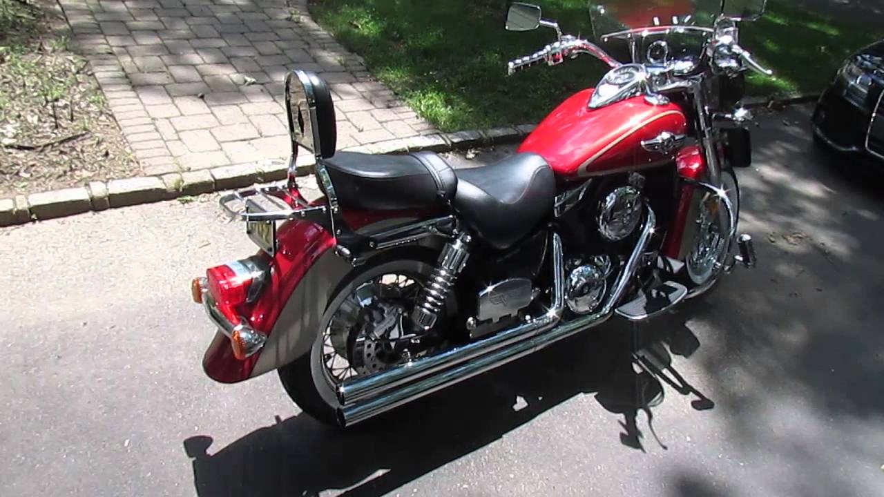 2000 Kawasaki Vulcan 1500 Classic with Vance & Hines Longshots Installed