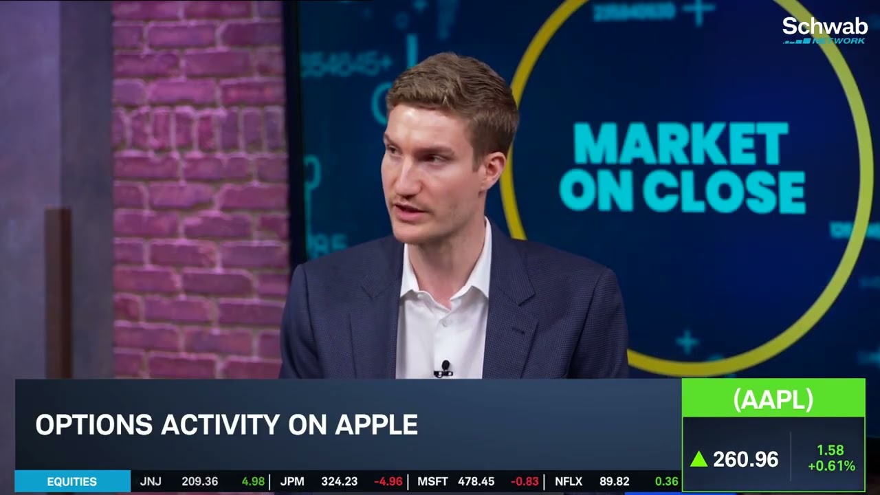 AAPL Taps GOOGL for AI Support After Stock's Stumble