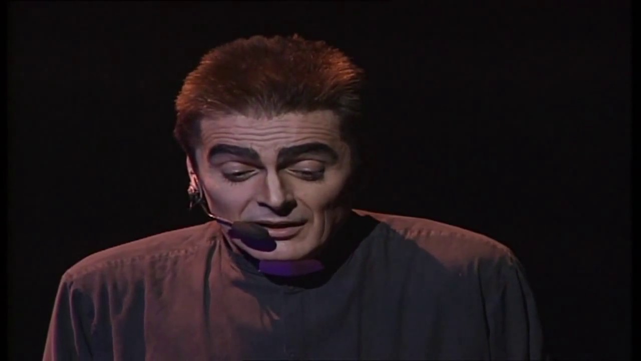 Notre Dame de Paris - Etre pretre et aimer une femme (Daniel Lavoie)