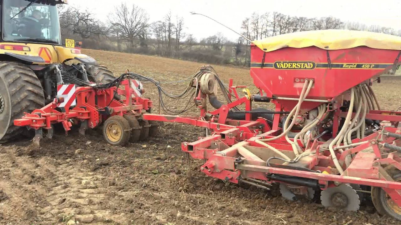 Quivogne UK's SCD Subsoiler with Vaderstad Rapid 450P drill behind Cat Challenger MT765