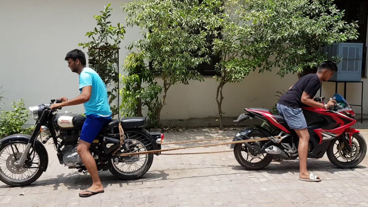 Bullet Classic 350 V/S Pulsar RS 200 | Tochan | Drive King