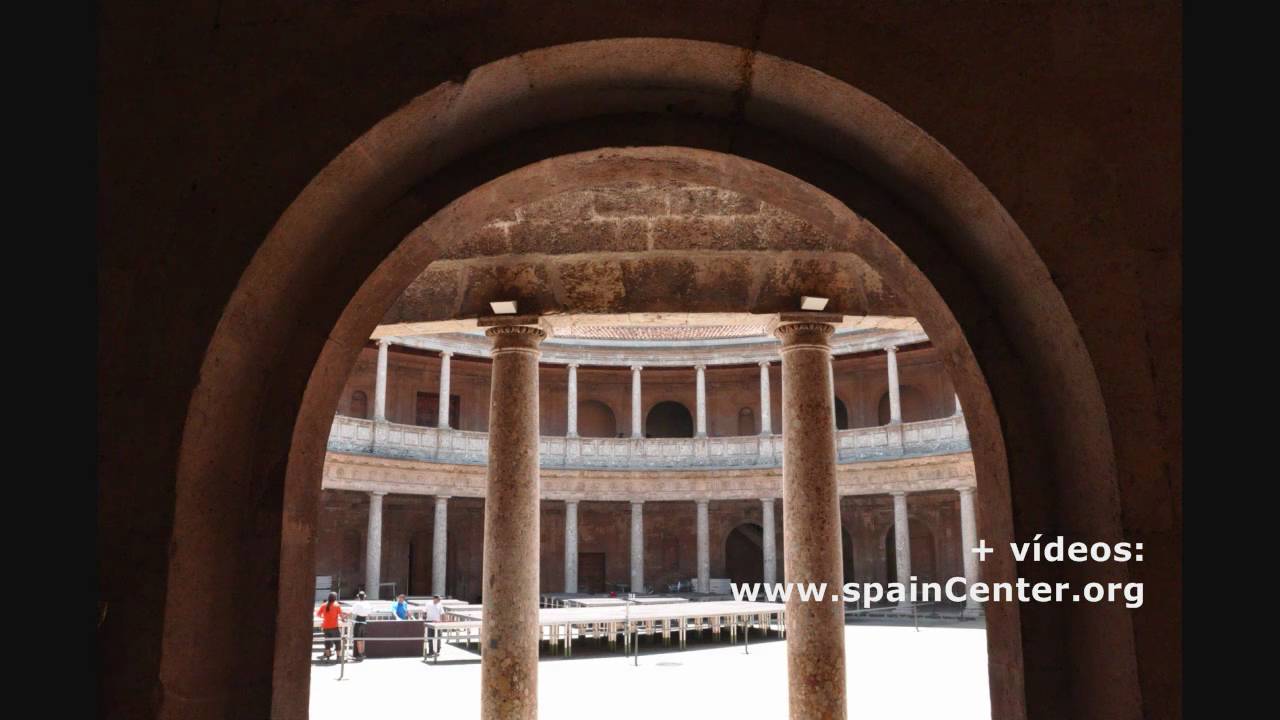 Palacio de Carlos V Granada - spainCenter.org