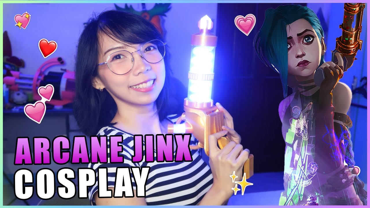 Unboxing my Jinx Weapons + Arcane Jinx Cosplay Trial | League of Legends