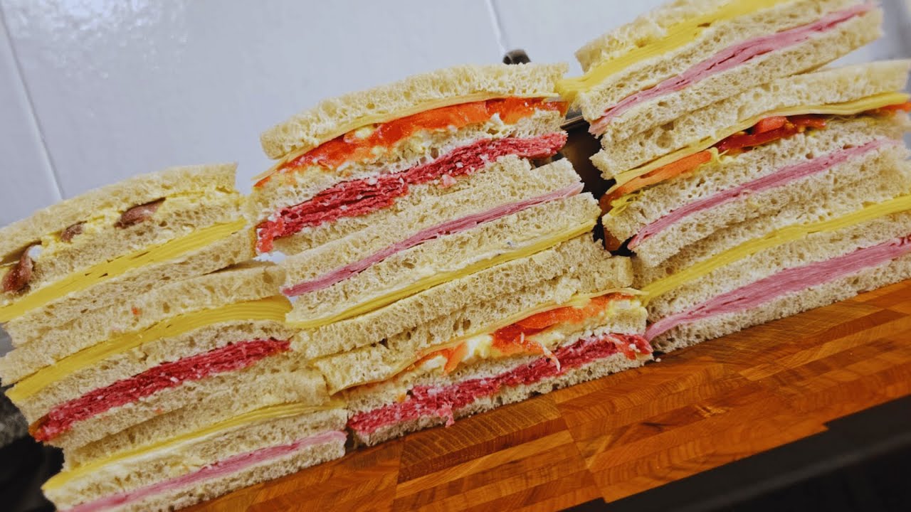 SANDWICHES DE MIGA EN TU CASA.