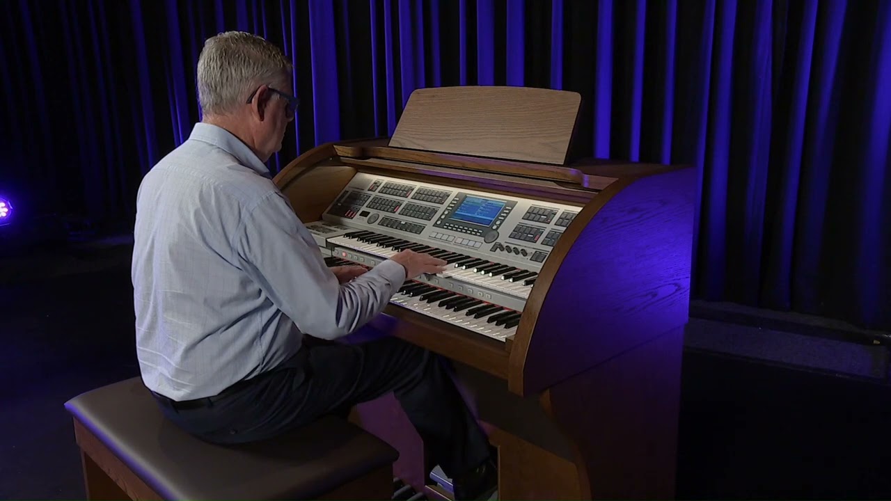 1st Video Introduction to Ringway Maestro HomeTheatre Organ