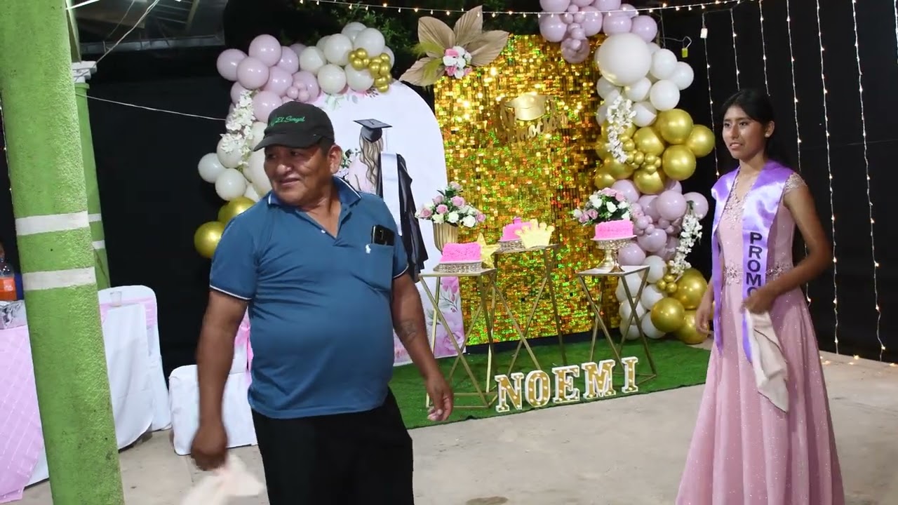 NOEMI LUCAS 0
