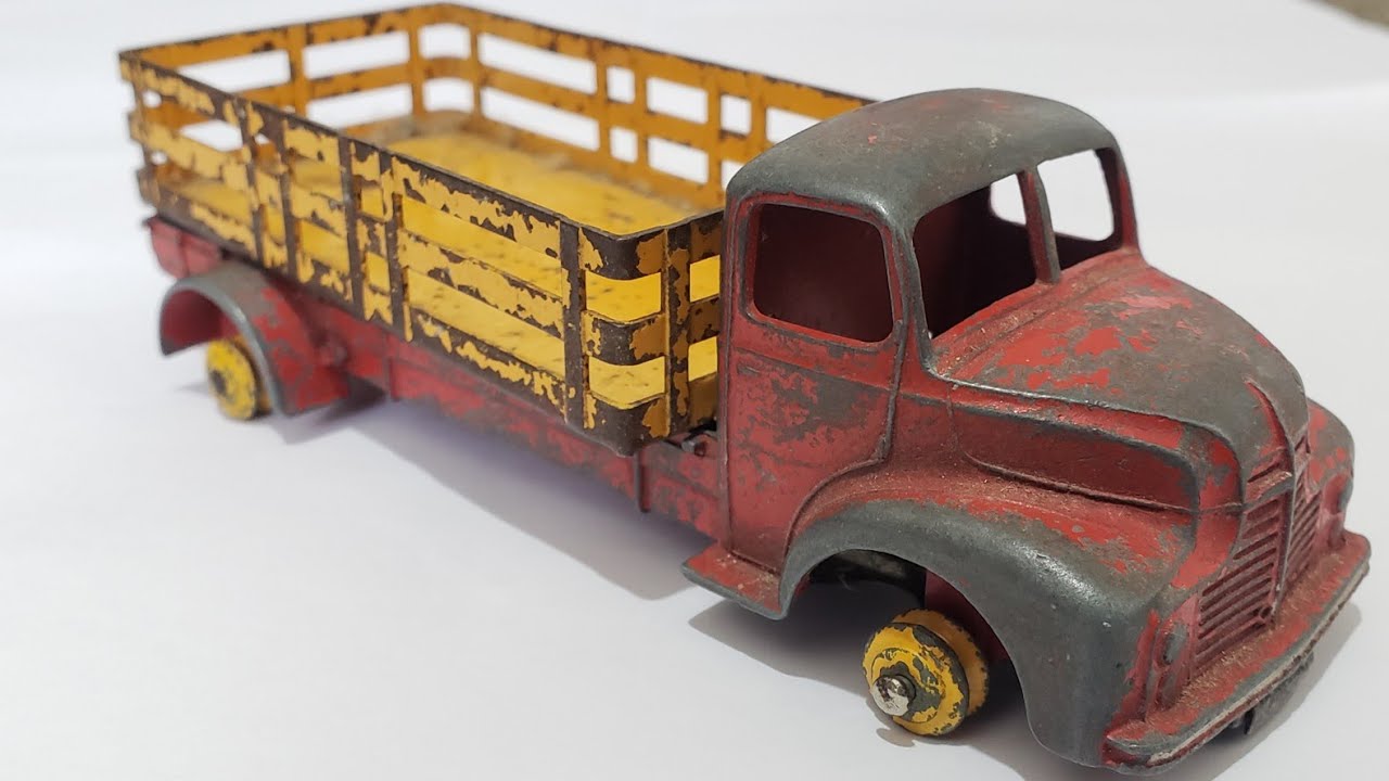 Dinky Toys leyland comet restoration No 531