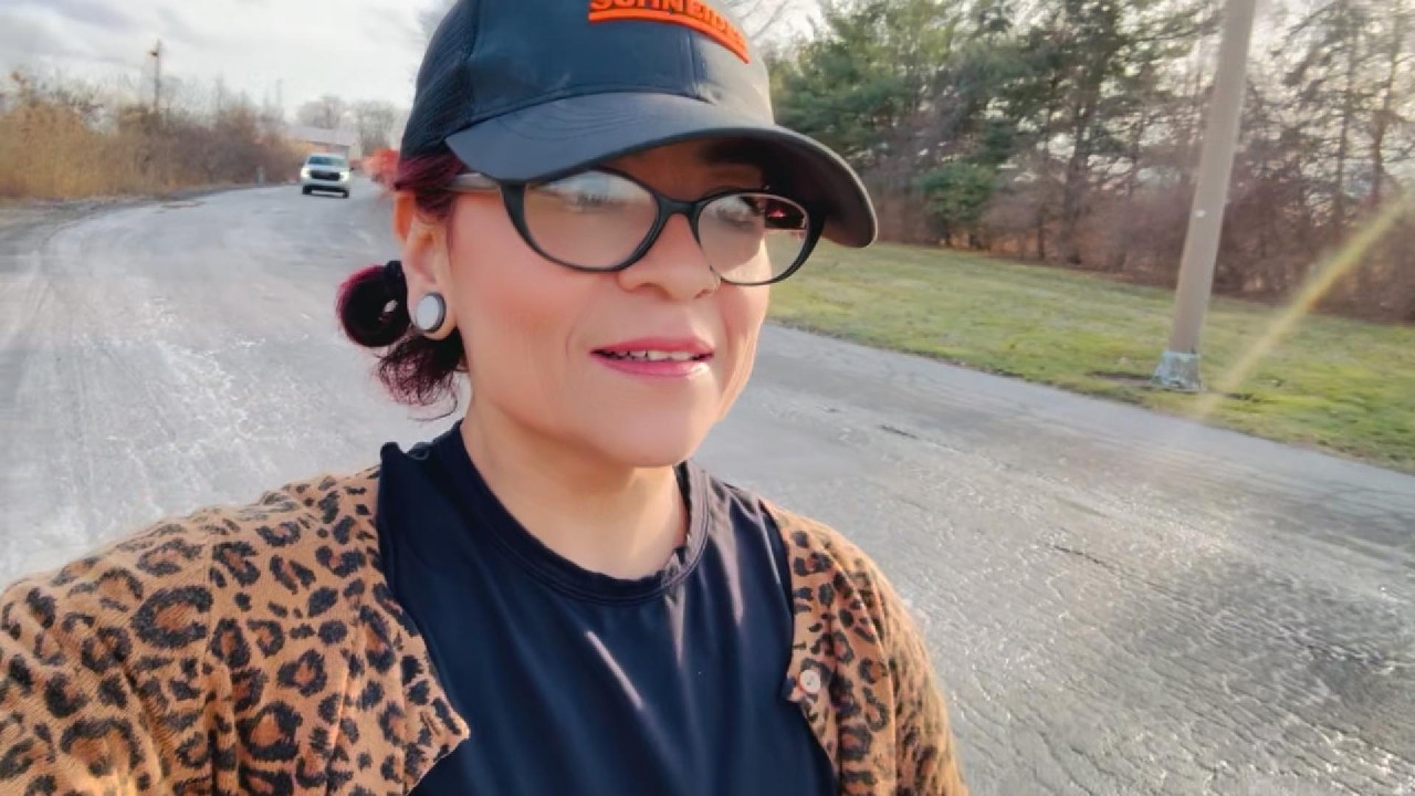 Delivering in Ohio ~ Enjoying my reset in Obetz #femaletrucker #femaletruckdriver #truckervlog
