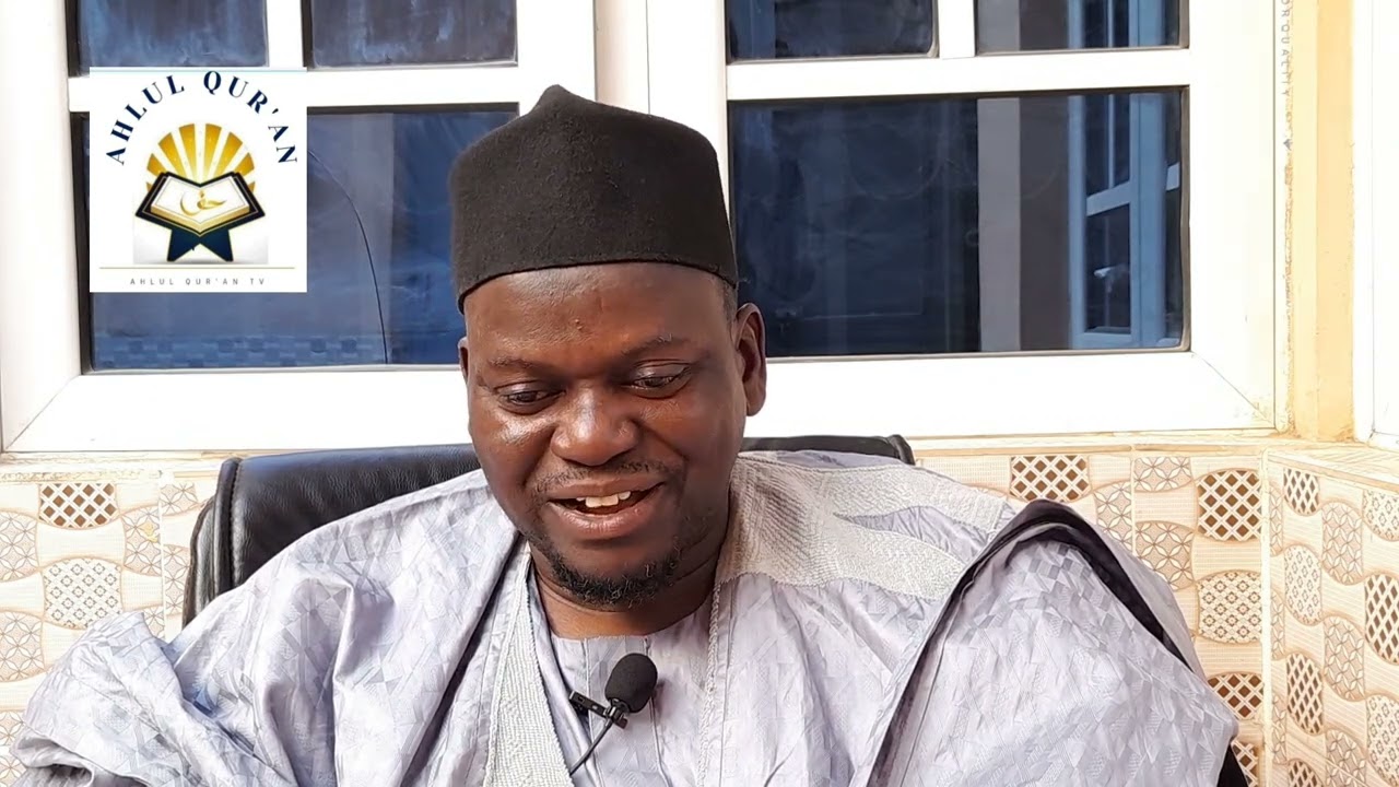 Ni ne farkon wanda ya fara yin na ɗaya a Musabaƙar Duniya Izu 40 (1990)Dr. Goni Mudassir Adam Shuaib