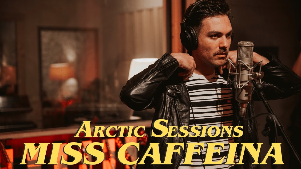 Miss Caffeina - Fuerte El Aplauso [ ARCTIC SESSIONS VOL. 46/3]