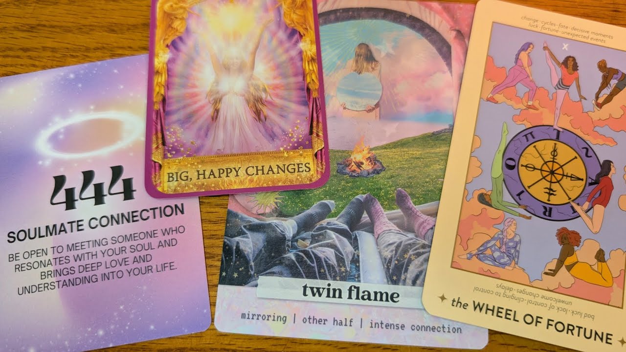 #Twinflame reunion just in time for Valentine's? 444 Collective Love Tarot Reading ⚖️🌌🌕