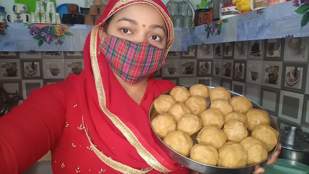 Chulhe par bnaye khove k laddu..🥳🥳🥳