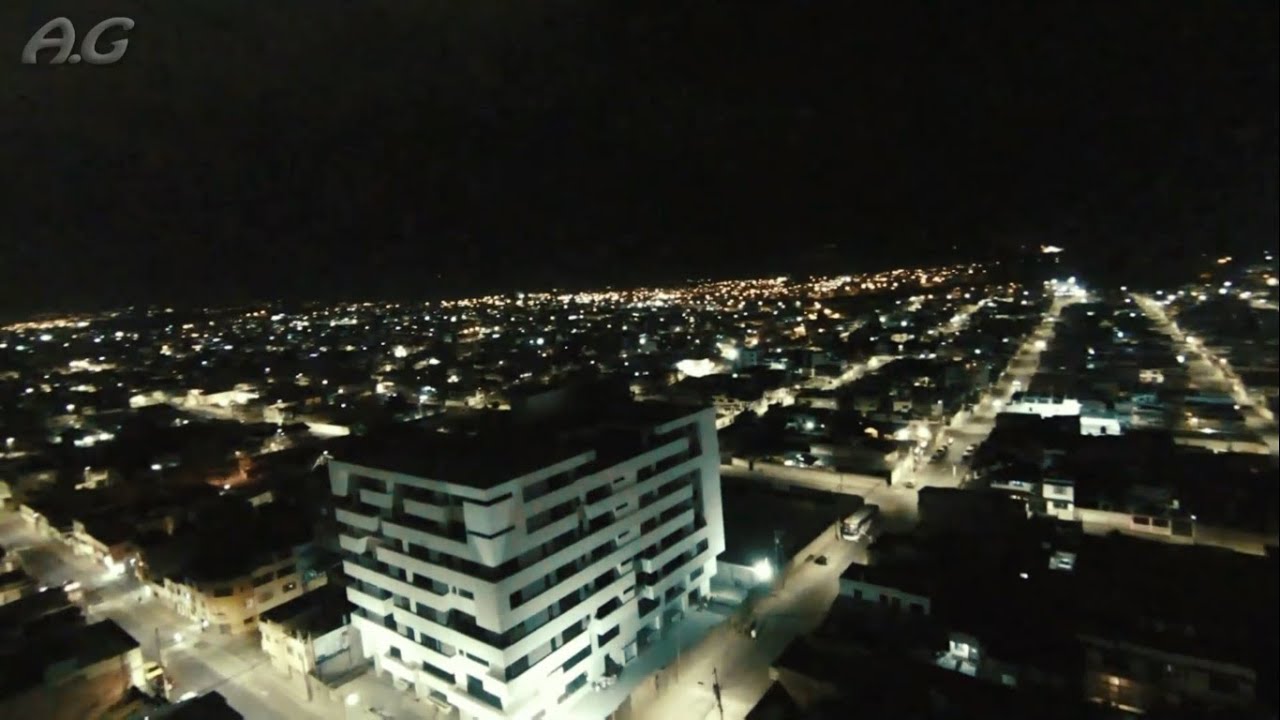 ÚLTIMO VUELO NOCTURNO DEL AÑO 2025, AL SECTOR CENTRO-SUR DE LA CIUDAD DE RIOBAMBA EN ECUADOR.