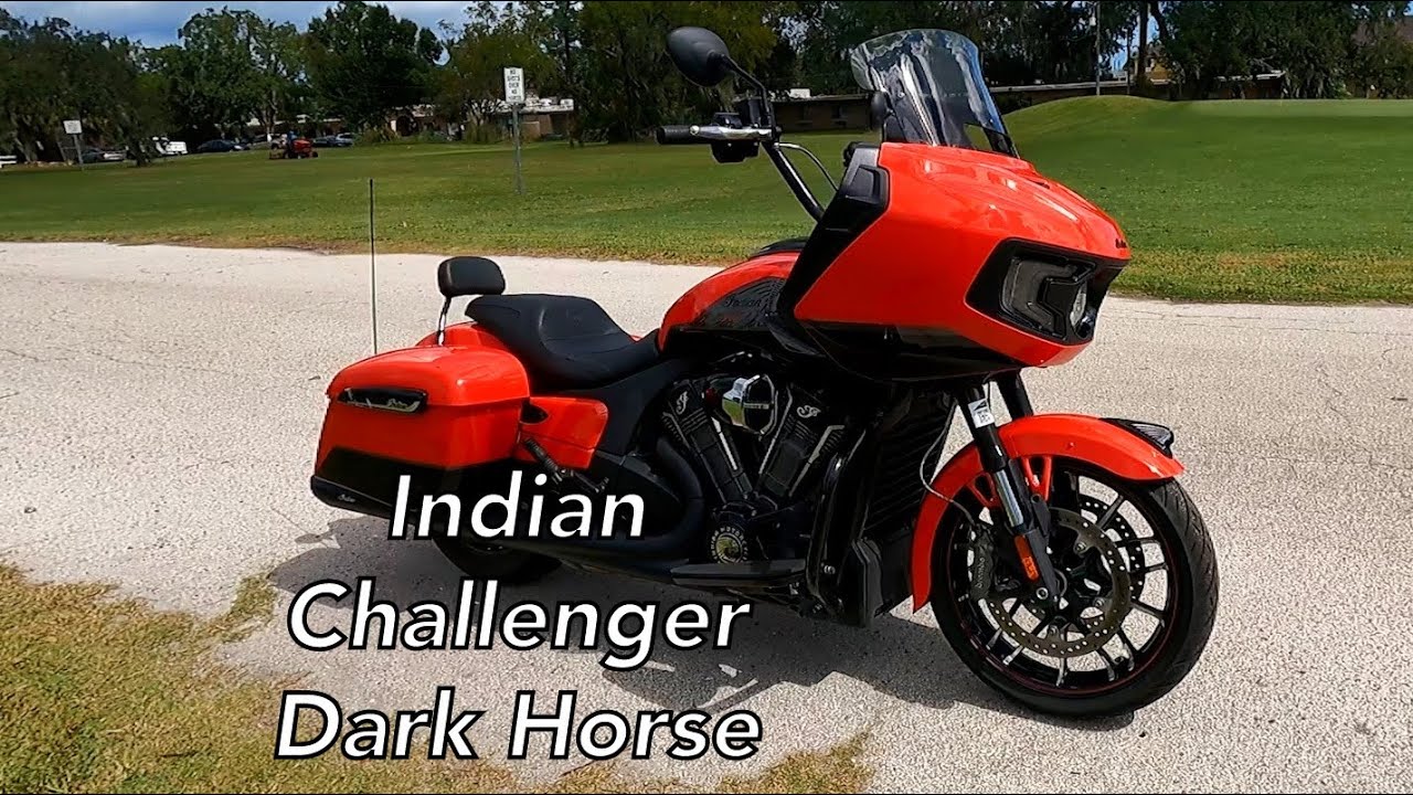 2022 Indian Challenger Dark Horse Review