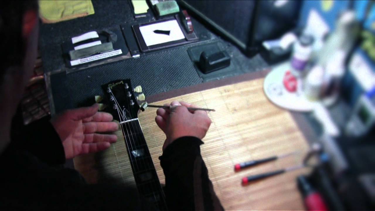 GIBSON R9 LES PAUL TRUSS ROD SETUP PART 3 - GURU GUITAR SPA