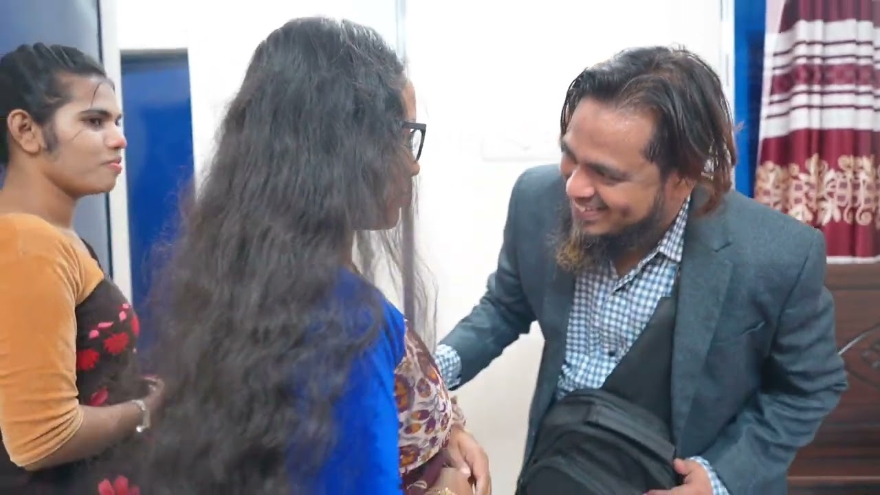 প্রবাসীর, মাকে, বাড়ি, থেকে তাড়িয়ে দিল, বউ, এবং শালী  ঈদের পরে ছেলের বাসায় বেড়াতে আশায়