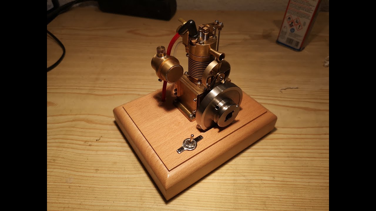 M16 mini 4-Takt Motor luftgekühlt / M16 mini 4 stroke engine air cooled
