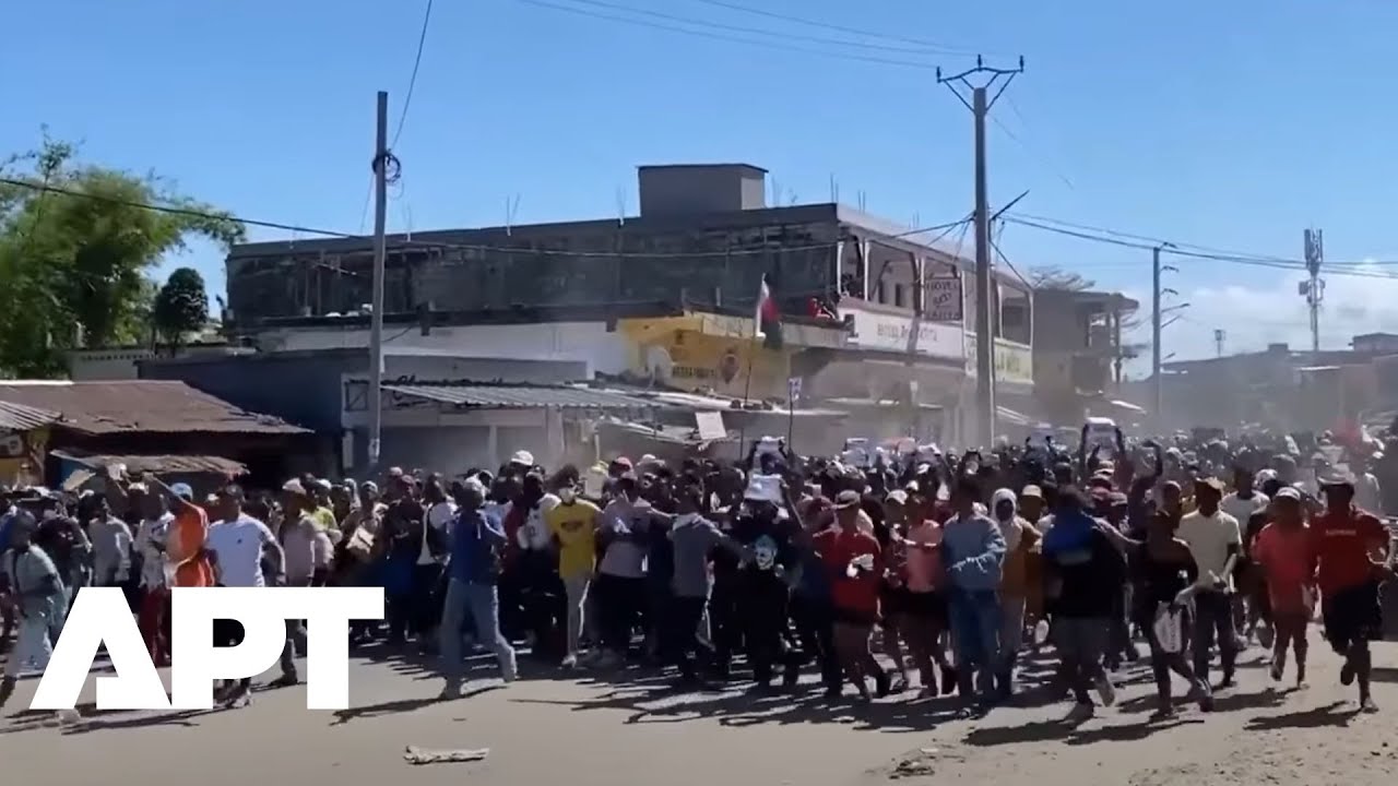 Thousands Protest in Madagascar Demanding President’s Resignation After Deadly Crackdown | APT