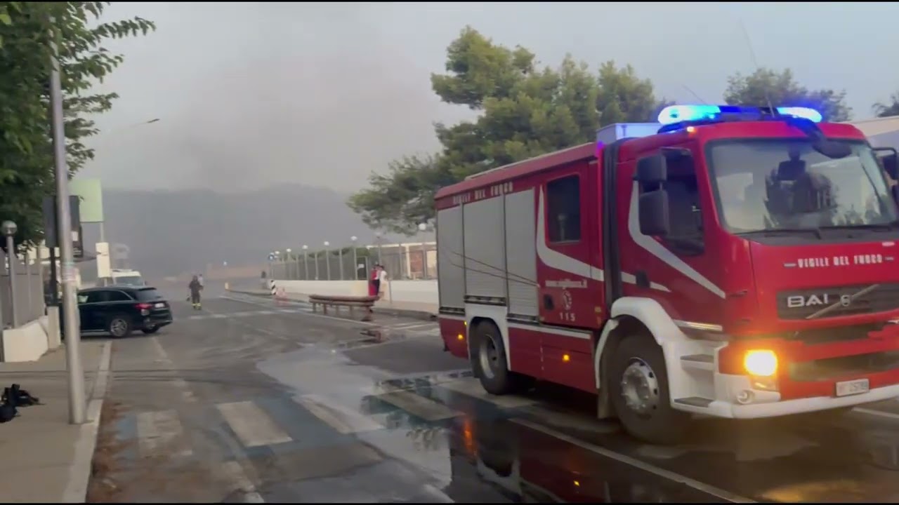 Taranto: spaventoso incendio a Lido Silvana