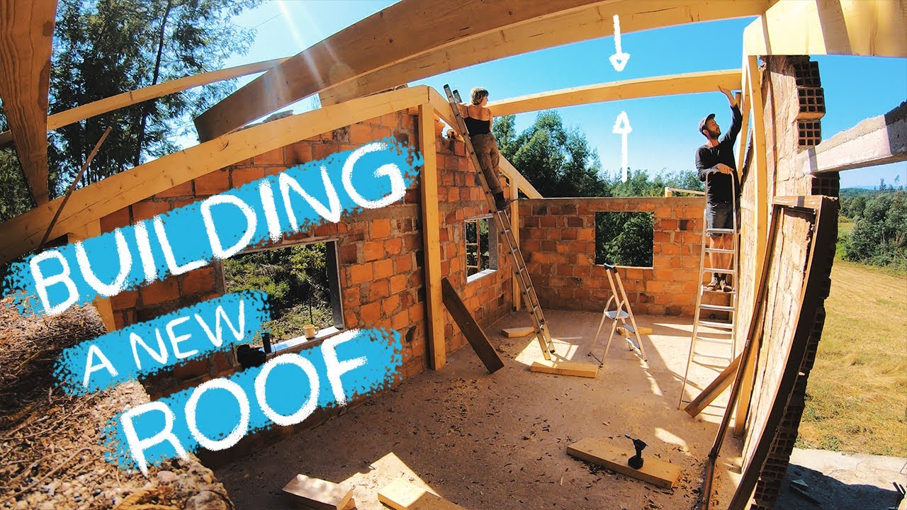 #56 Building a Wooden Frame in our sketchy Portuguese Ruin