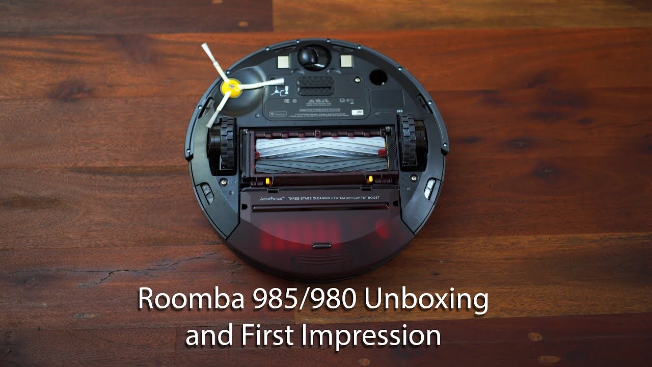 iRobot Roomba 985/980 Vacuum Unboxing and First Use Impression + Interaction w/Cats
